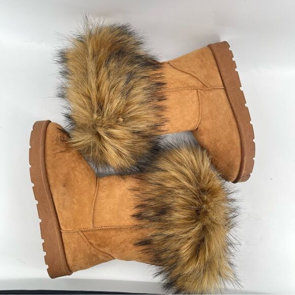 Bamboo Women’s Brown Round Toe Vegan Suede Faux Fur Tall Platform Boots Size 8 - Picture 9 of 17